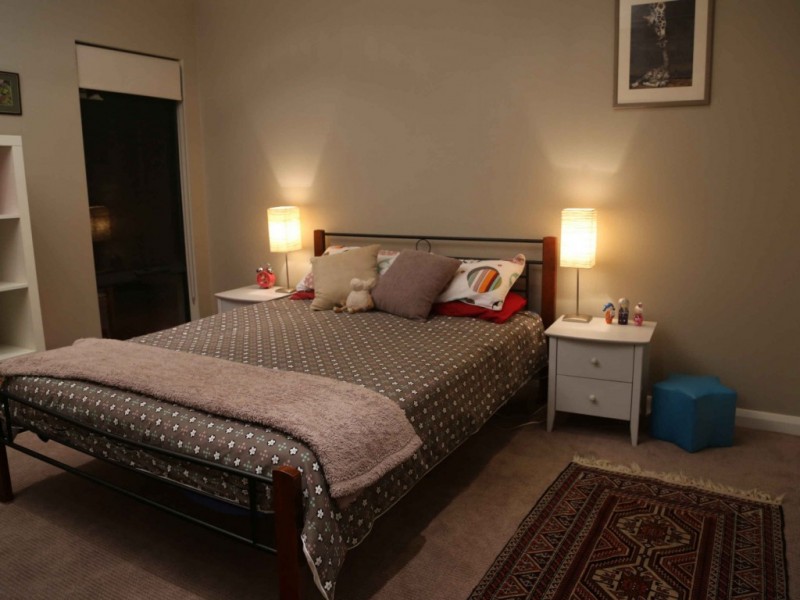 16 O’Meara Drive, Burekup WA 6227