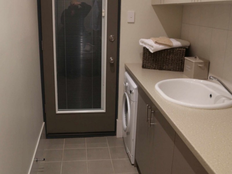 16 O’Meara Drive, Burekup WA 6227