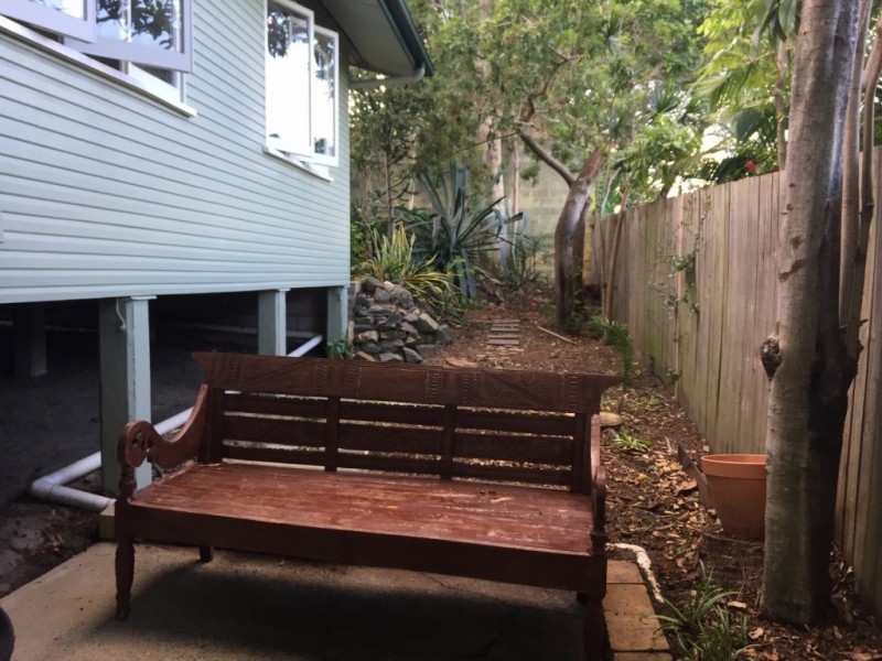 55 Kindra Avenue, Southport QLD 4215