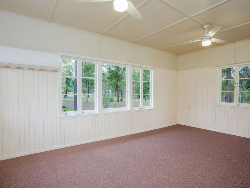 82 Donald Drive, Curra QLD 4570