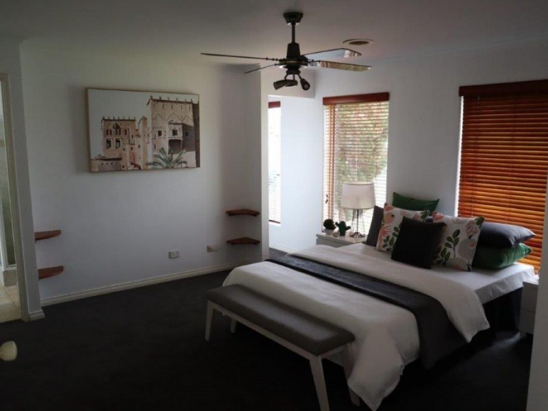 12 Jerrat Mews, Atwell WA 6164