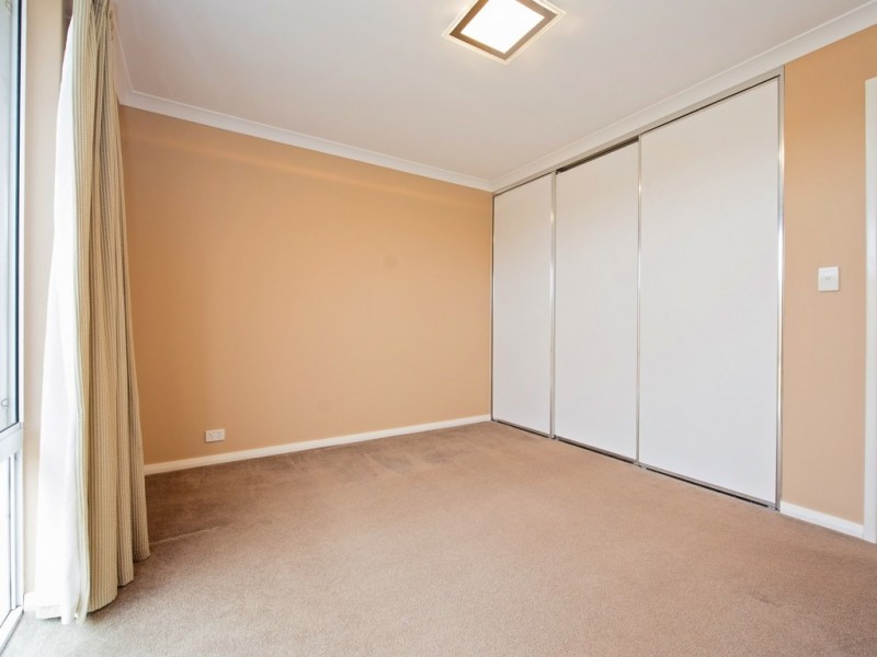 25 Katinka Street, Dalyellup WA 6230