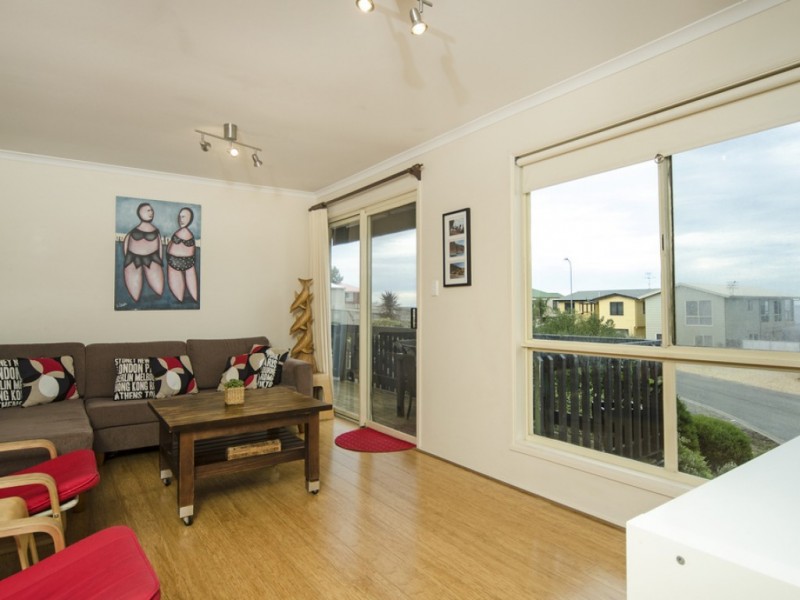 8 Pilot Court, Encounter Bay SA 5211