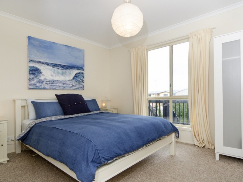 8 Pilot Court, Encounter Bay SA 5211