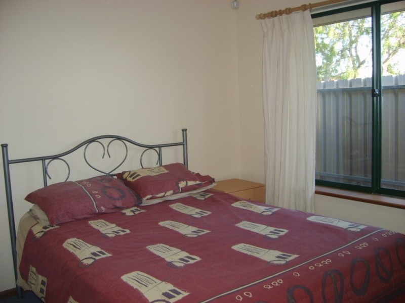 2 Grand Boulevard, Seaford Rise SA 5169