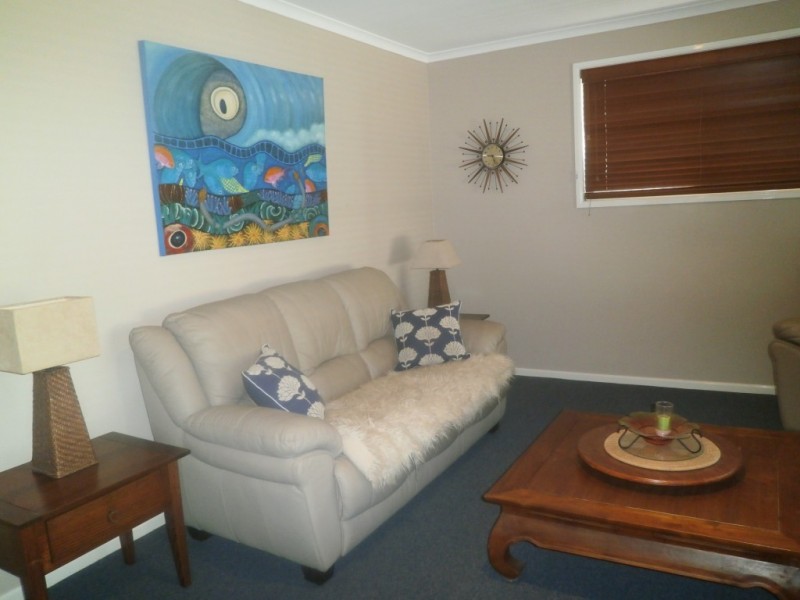 32 Holmes Street, Currimundi QLD 4551