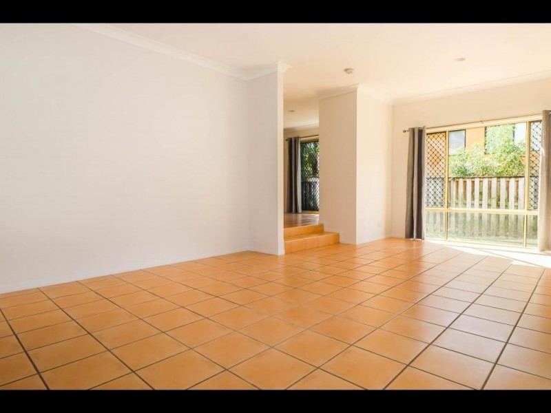 14 Wuruma Court, Elanora QLD 4221
