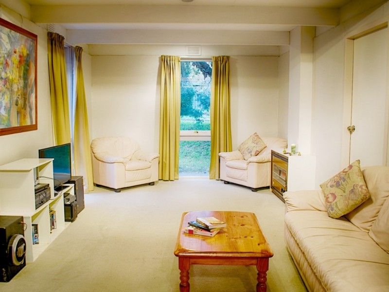 44 Currawa Drive, Boronia VIC 3155