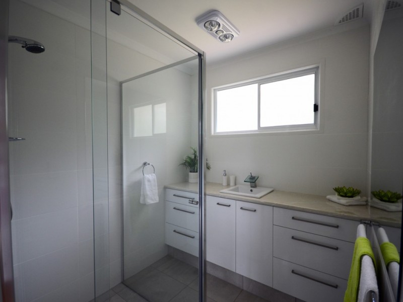 32 Yangoora Crescent, Ashmore QLD 4214