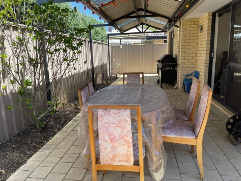 91 Kawana Avenue, Maddington WA 6109