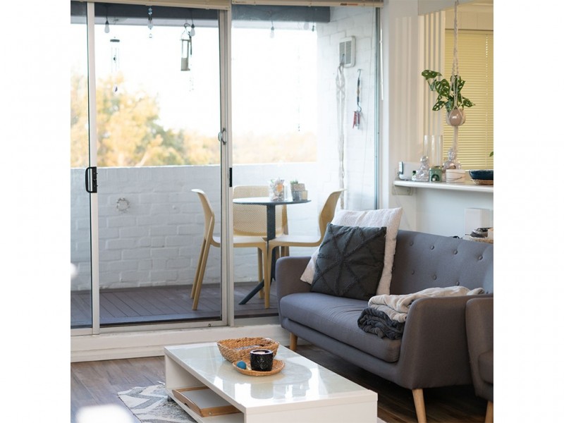 131/12 Wall Street, Maylands WA 6051