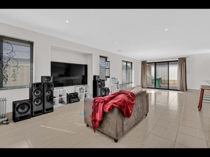 220c Spencer Street, South Bunbury WA 6230