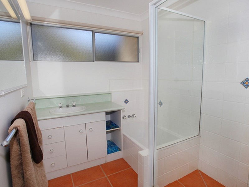 32 Post Office Road, Mapleton QLD 4560