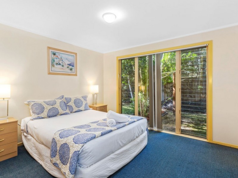 3/2 Creek St, Hastings Point NSW 2489