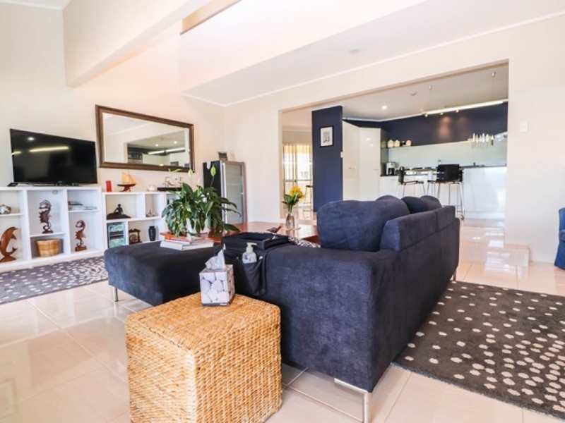 26 Voyagers Court, Raby Bay QLD 4163