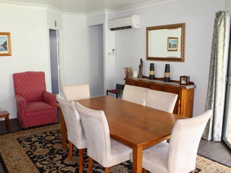 2 Pressler Road, Emerald QLD 4720