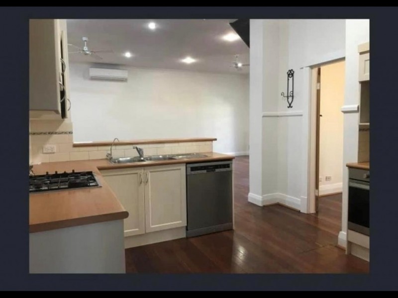 11 Newry St, Floreat WA 6014