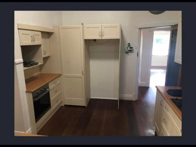 11 Newry St, Floreat WA 6014