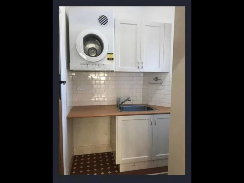 11 Newry St, Floreat WA 6014