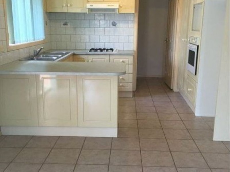 1/6 Portsmouth Place, Epping VIC 3076