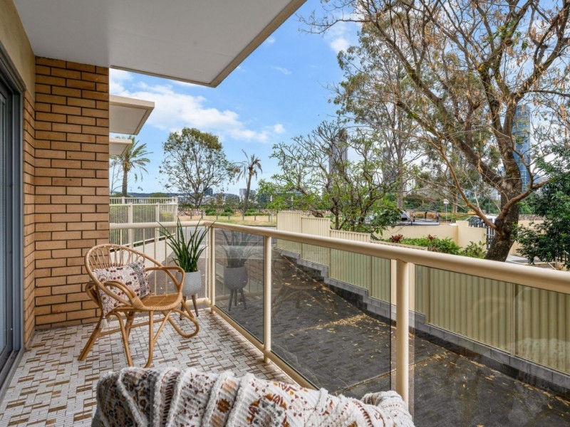 1/152 River Terrace, Kangaroo Point QLD 4169