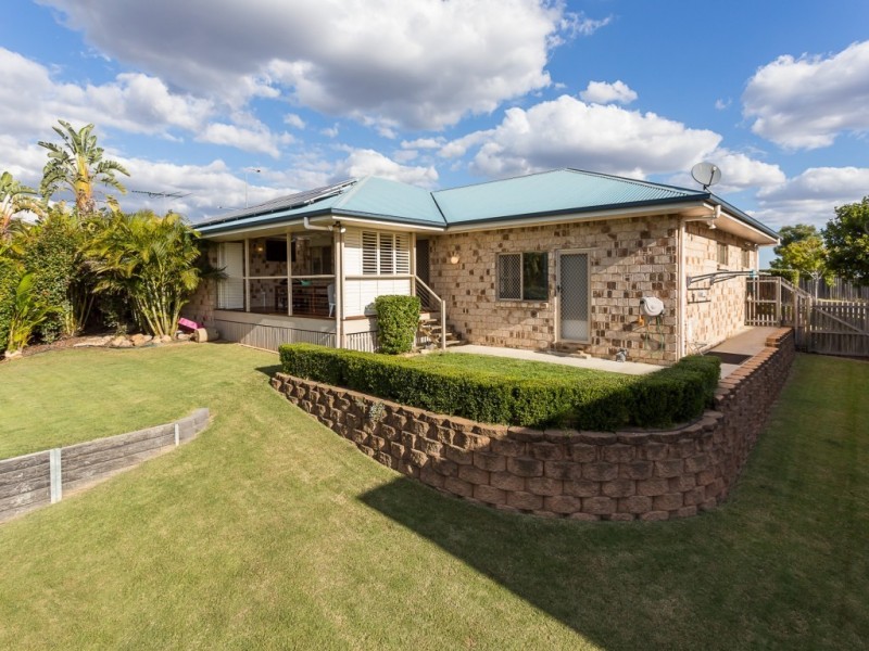 59 Willowtree Drive, Flinders View QLD 4305
