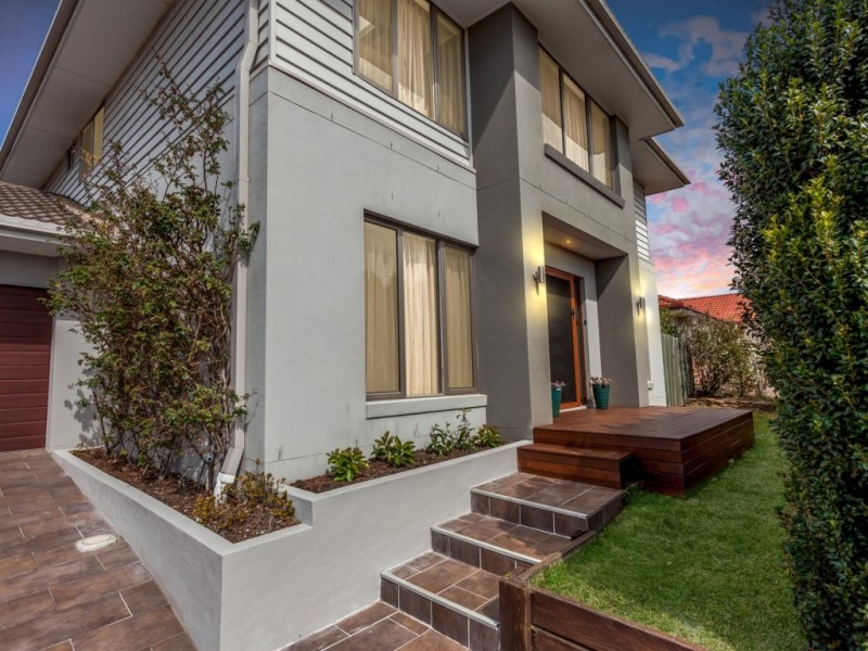 8 Diamantina Drive, Glenvale QLD 4350