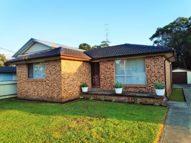 57 Devonshire Crescent, Oak Flats NSW 2529