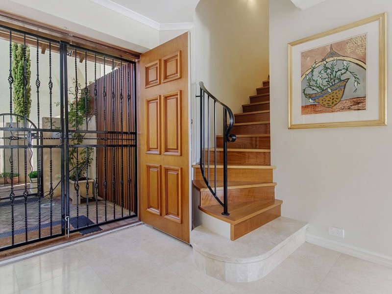 Villa 42/18 Port Quays, Port Bouvard, Wannanup WA 6210