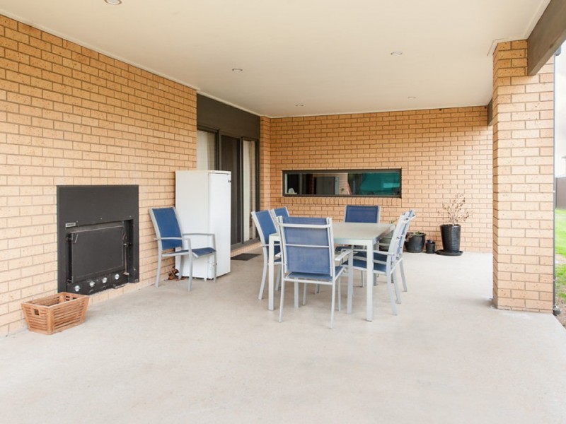 3 Redgum Drive, Kerang VIC 3579