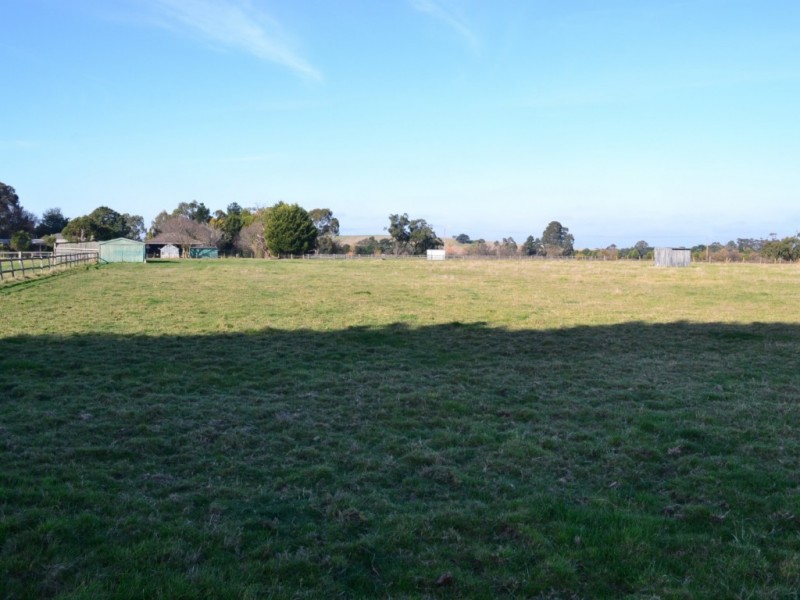 65 McMullen Road, Officer VIC 3809