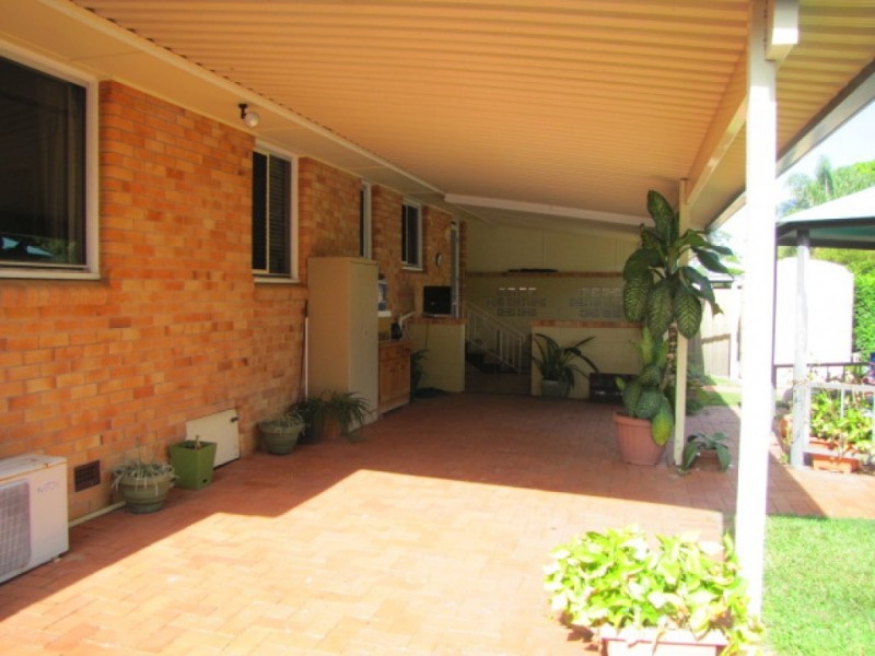 18 Theodore Street, Svensson Heights QLD 4670