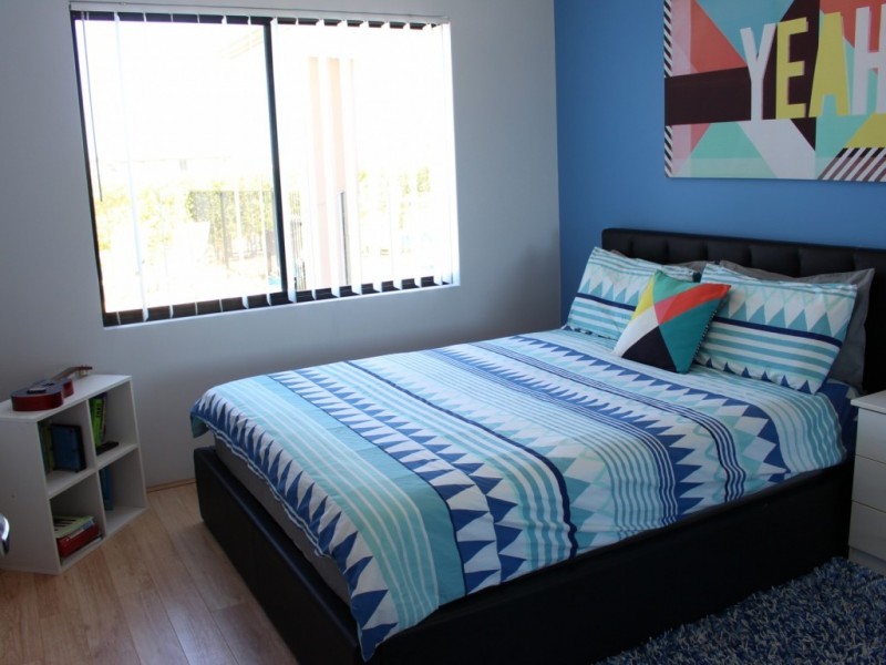 5 Worcester Bend, Piara Waters WA 6112