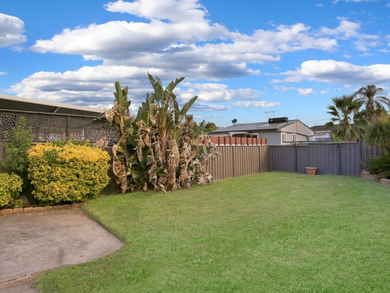 8/8A Edwin St, Colyton NSW 2760