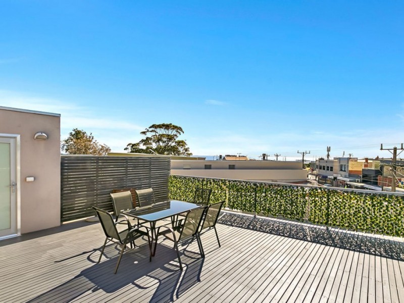 2A Ebden Ave, Black Rock VIC 3193