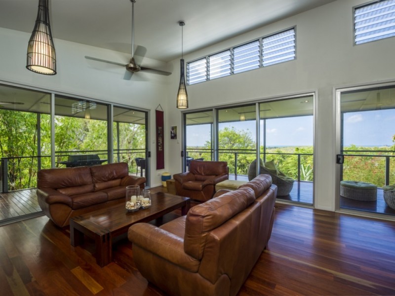 28 Wallaby Way, Horseshoe Bay QLD 4819