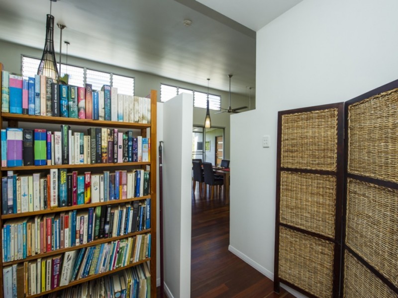 28 Wallaby Way, Horseshoe Bay QLD 4819