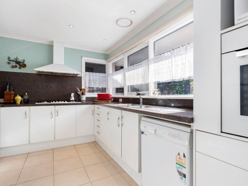 4 Ponderosa Place, Dromana VIC 3936