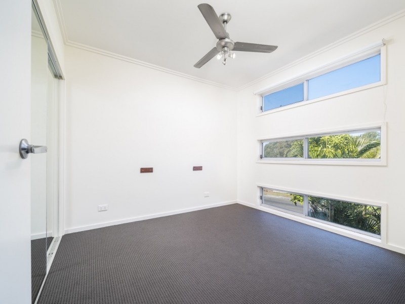 14/80 Moolyyir Street, Urangan QLD 4655