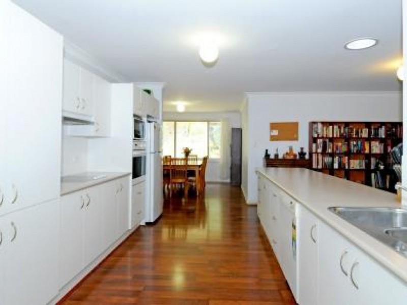 312 Long Point Drive, Lake Cathie NSW 2445