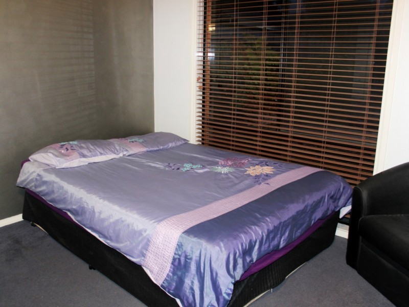 4 Davey Drive, Drouin VIC 3818