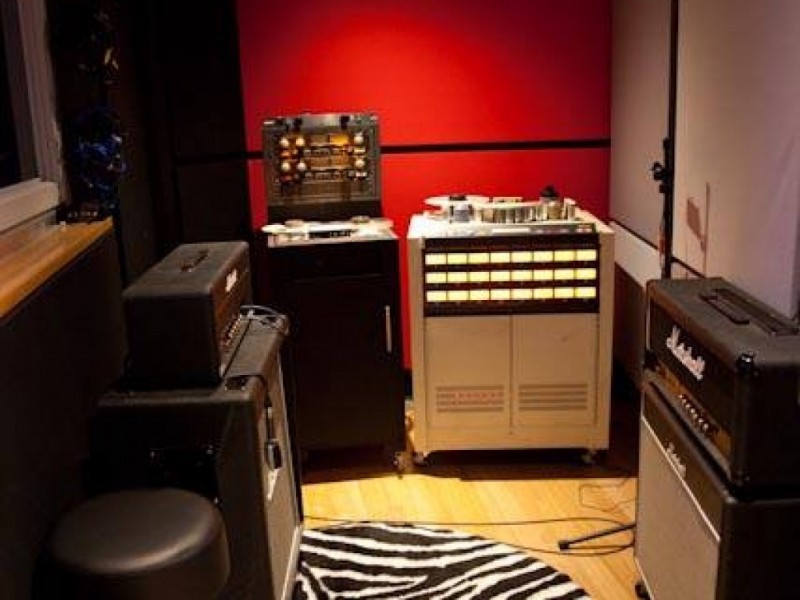 27 Middlefield Drive, Blackburn North VIC 3130