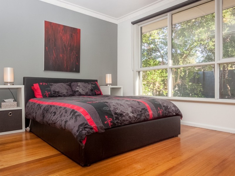 27 Middlefield Drive, Blackburn North VIC 3130