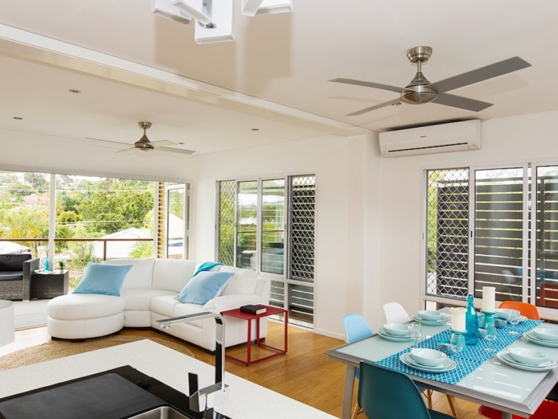 1/6 Cheihk Crescent, Collingwood Park QLD 4301