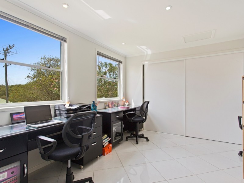 26 Flamingo Street, Little Mountain QLD 4551