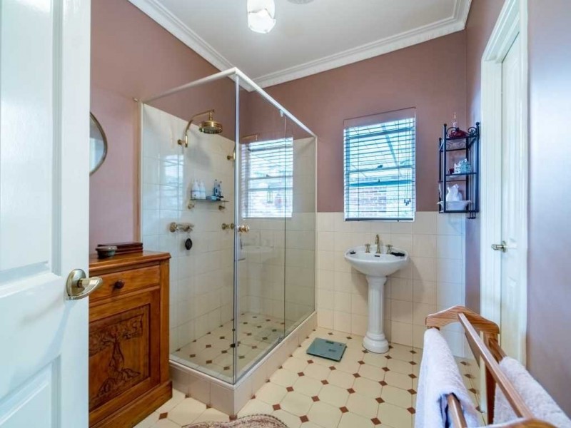 38 Lukin Road, Clackline WA 6564