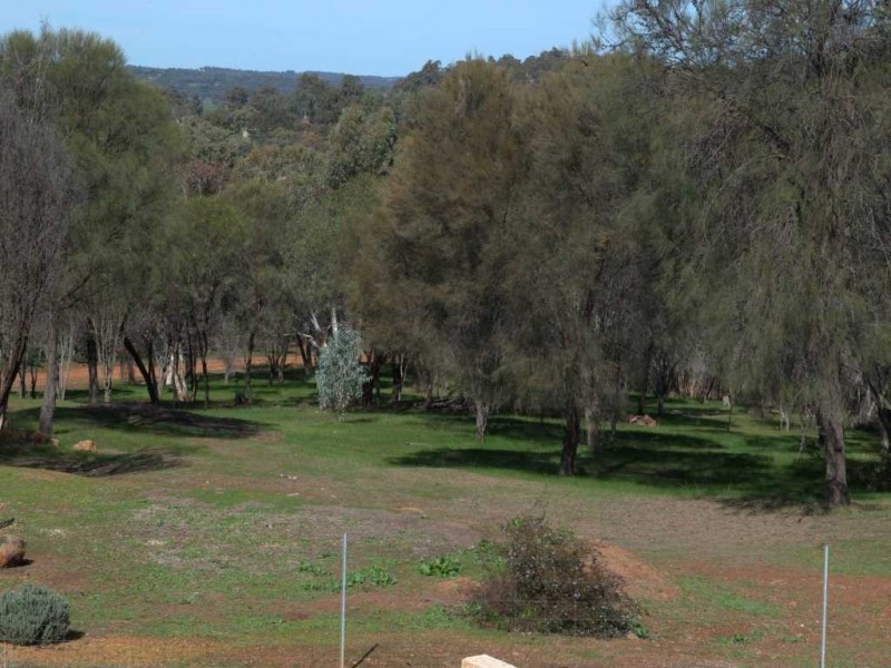 38 Lukin Road, Clackline WA 6564
