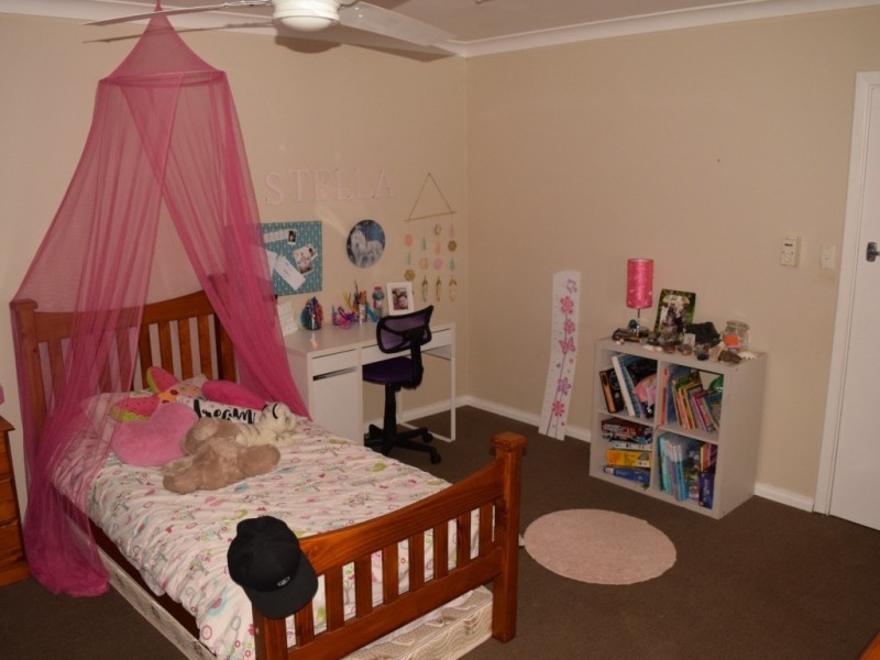 292 Eadine Road, Clackline WA 6564