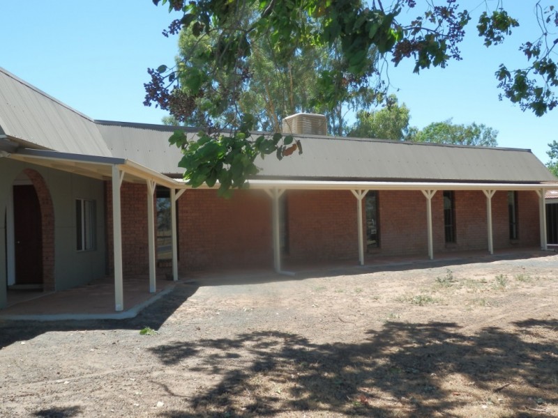 140 Aberford Street, Coonamble NSW 2829