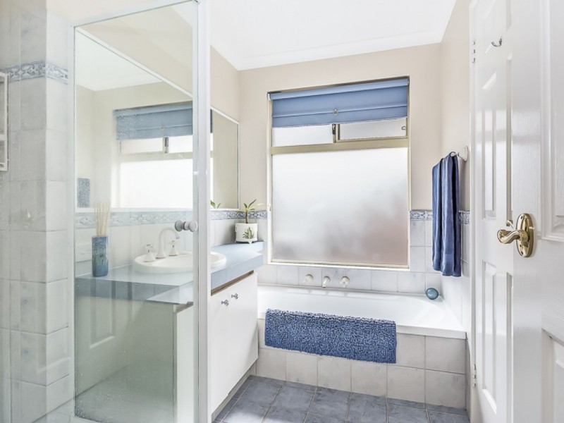 5 Lighthouse Parade, Mindarie WA 6030